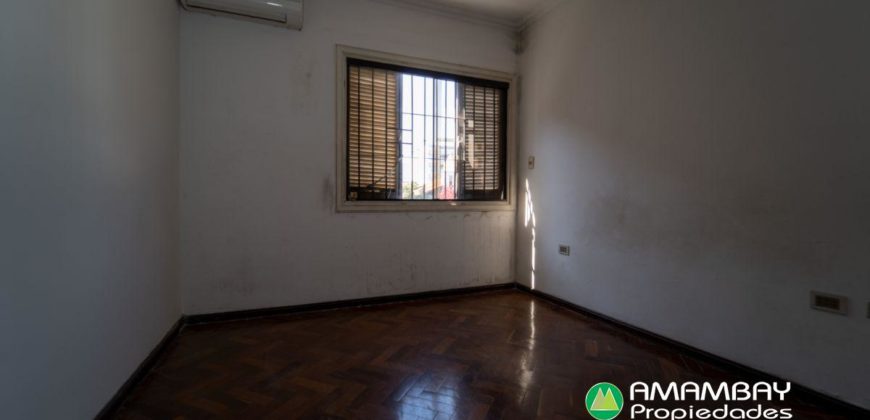 0207 DEPARTAMENTO EN VILLA MORRA, ZONA AVDA. MCAL. LÓPEZ