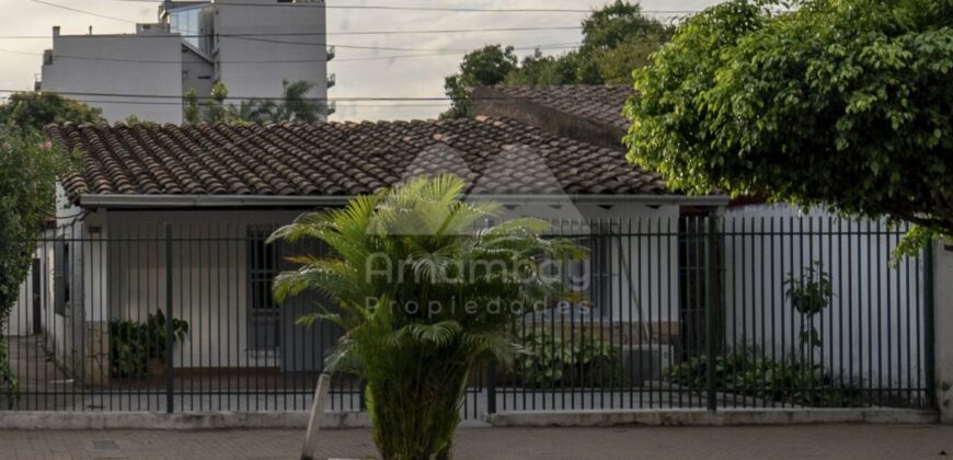0217 CASA EN VILLA MORRA, ZONA AVDA. SAN MARTÍN