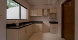 0235 DÚPLEX A ESTRENAR EN LAMBARÉ, ZONA YACHT Y GOLF CLUB