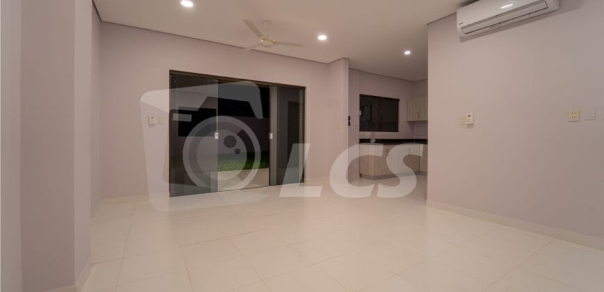 0235 DÚPLEX A ESTRENAR EN LAMBARÉ, ZONA YACHT Y GOLF CLUB