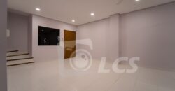 0235 DÚPLEX A ESTRENAR EN LAMBARÉ, ZONA YACHT Y GOLF CLUB