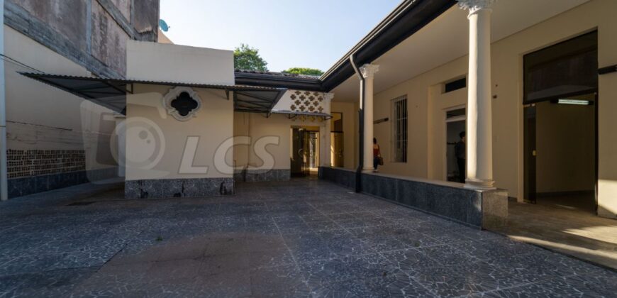 A0211 ALQUILO EDIFICIO EN EL CENTRO DE ASUNCIÓN, BARRIO LA ENCARNACIÓN
