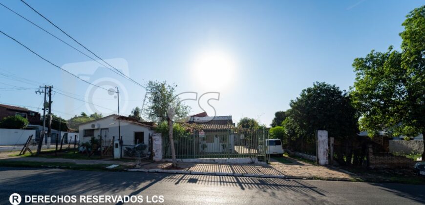 0242 CASA EN LAMBARÉ, BARRIO VALLE APU´A