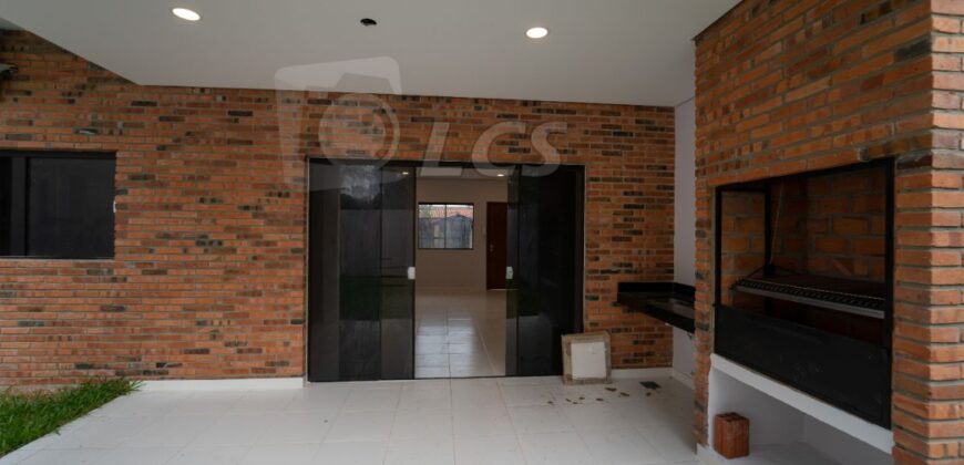 0235 DÚPLEX A ESTRENAR EN LAMBARÉ, ZONA YACHT Y GOLF CLUB