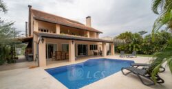 0232 RESIDENCIA EN LAMBARÉ, ZONA YACHT Y GOLF CLUB