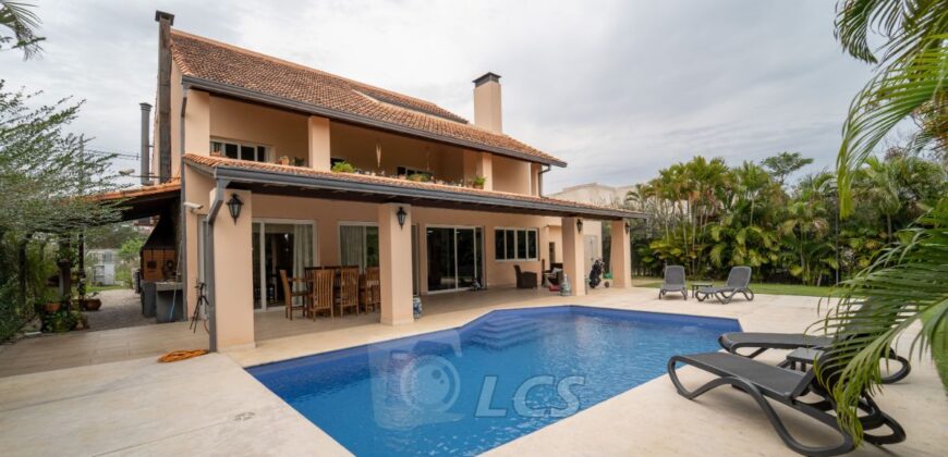 0232 RESIDENCIA EN LAMBARÉ, ZONA YACHT Y GOLF CLUB