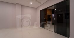 0235 DÚPLEX A ESTRENAR EN LAMBARÉ, ZONA YACHT Y GOLF CLUB
