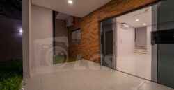 0235 DÚPLEX A ESTRENAR EN LAMBARÉ, ZONA YACHT Y GOLF CLUB