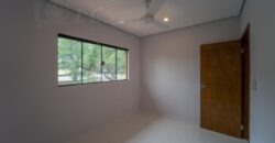 0235 DÚPLEX A ESTRENAR EN LAMBARÉ, ZONA YACHT Y GOLF CLUB
