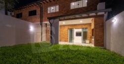 0235 DÚPLEX A ESTRENAR EN LAMBARÉ, ZONA YACHT Y GOLF CLUB