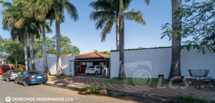 0222 CASA EN BARRIO HERRERA, ZONA AVDA. SANTA TERESA