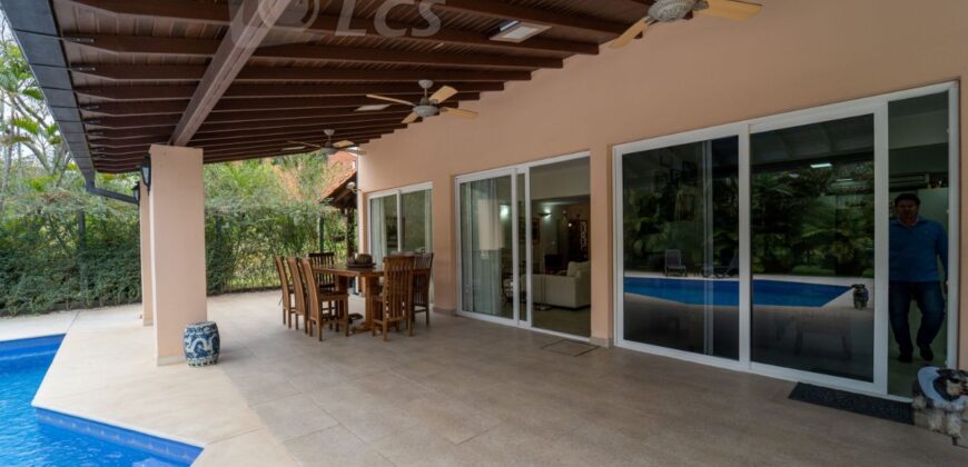 0232 RESIDENCIA EN LAMBARÉ, ZONA YACHT Y GOLF CLUB