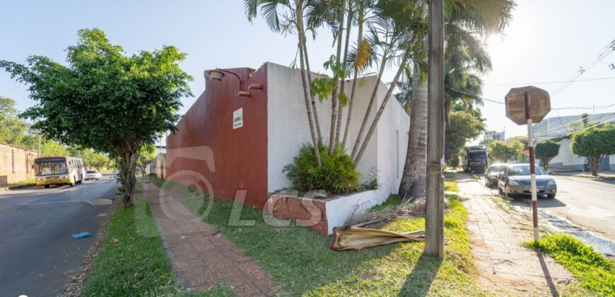 0222 CASA EN BARRIO HERRERA, ZONA AVDA. SANTA TERESA