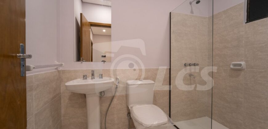 0235 DÚPLEX A ESTRENAR EN LAMBARÉ, ZONA YACHT Y GOLF CLUB
