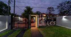 A0210 ALQUILO CASA EN LAMBARÉ, BARRIO KENNEDY