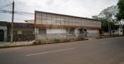 0238 CASA Y SALONES COMERCIALES EN FERNANDO DE LA MORA, ZONA MERCADO DE ABASTO