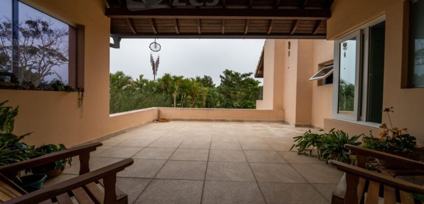 0232 RESIDENCIA EN LAMBARÉ, ZONA YACHT Y GOLF CLUB