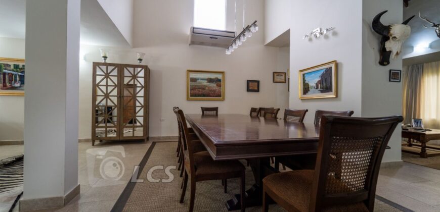 0232 RESIDENCIA EN LAMBARÉ, ZONA YACHT Y GOLF CLUB