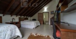 0232 RESIDENCIA EN LAMBARÉ, ZONA YACHT Y GOLF CLUB