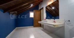 0232 RESIDENCIA EN LAMBARÉ, ZONA YACHT Y GOLF CLUB