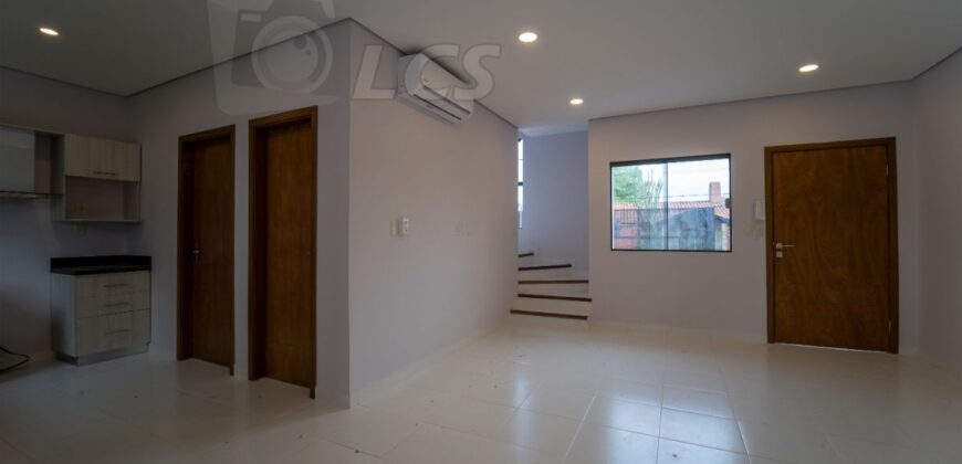 0235 DÚPLEX A ESTRENAR EN LAMBARÉ, ZONA YACHT Y GOLF CLUB