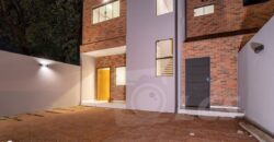 0235 DÚPLEX A ESTRENAR EN LAMBARÉ, ZONA YACHT Y GOLF CLUB