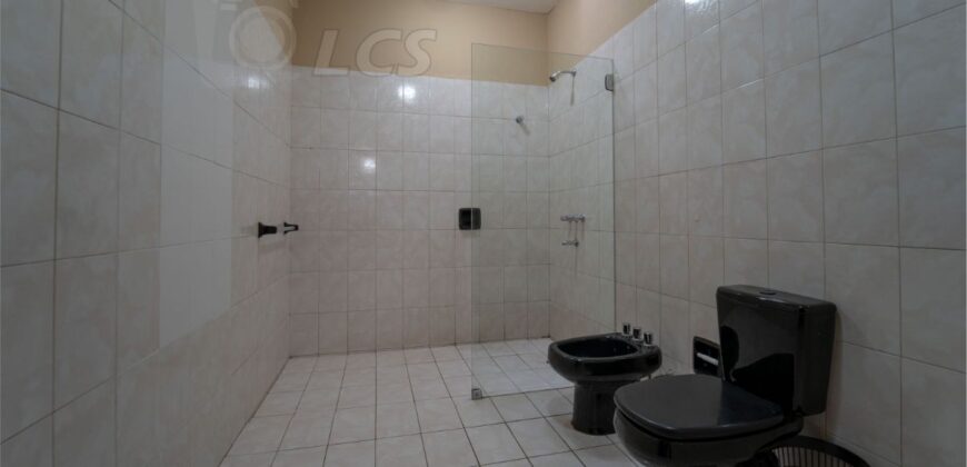 A0204 ALQUILO DUPLEX EN BARRIO HERRERA, ZONA AVDA. MADAME LYNCH