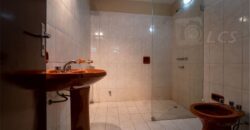 A0204 ALQUILO DUPLEX EN BARRIO HERRERA, ZONA AVDA. MADAME LYNCH
