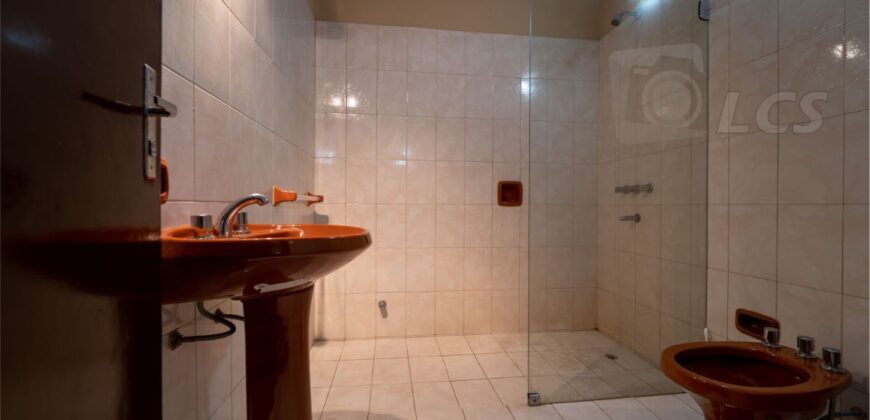 A0204 ALQUILO DUPLEX EN BARRIO HERRERA, ZONA AVDA. MADAME LYNCH