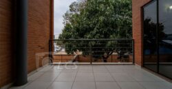 A0204 ALQUILO DUPLEX EN BARRIO HERRERA, ZONA AVDA. MADAME LYNCH