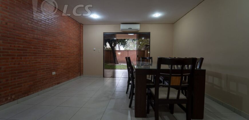 A0204 ALQUILO DUPLEX EN BARRIO HERRERA, ZONA AVDA. MADAME LYNCH