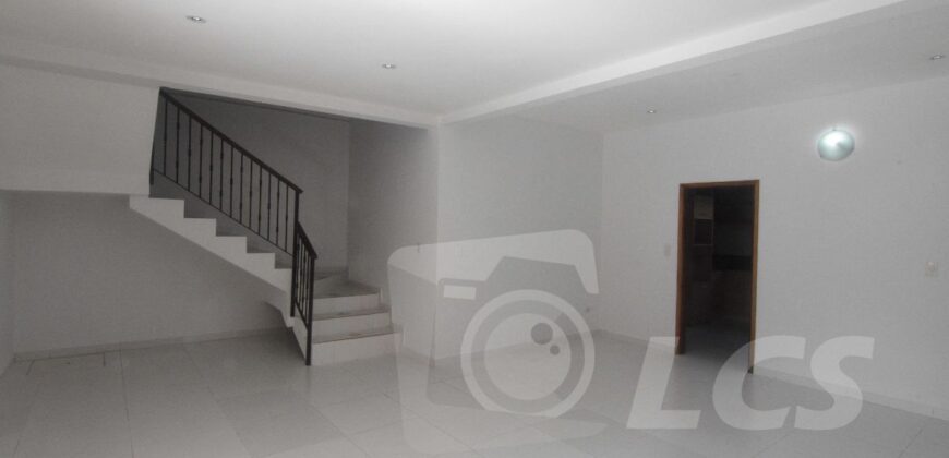 A0031 ALQUILO DÚPLEX EN BARRIO SANTA LIBRADA, ZONA AVENIDA PERÓN