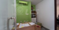 0255 CASA EN BARRIO HERRERA, ZONA MUNICIPALIDAD DE ASUNCIÓN
