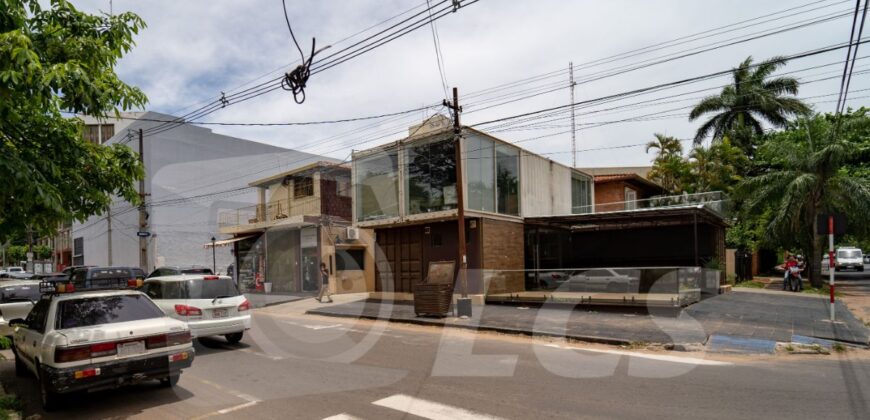 0255 CASA EN BARRIO HERRERA, ZONA MUNICIPALIDAD DE ASUNCIÓN