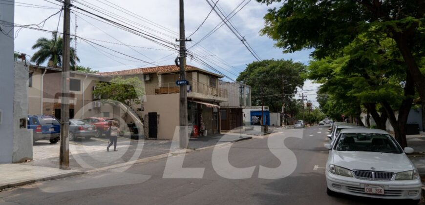 0255 CASA EN BARRIO HERRERA, ZONA MUNICIPALIDAD DE ASUNCIÓN