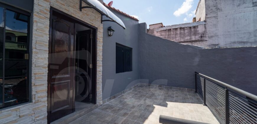 A0247 ALQUILO CASA EN BARRIO CIUDAD NUEVA, ZONA MERCADO 4