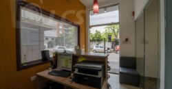 0255 CASA EN BARRIO HERRERA, ZONA MUNICIPALIDAD DE ASUNCIÓN