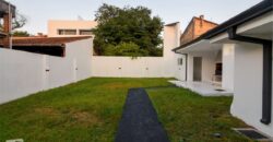 A0004 ALQUILO CASA EN BARRIO ITA ENRAMADA, ZONA AVDA. PERÓN