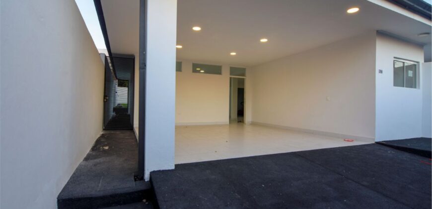 A0004 ALQUILO CASA EN BARRIO ITA ENRAMADA, ZONA AVDA. PERÓN