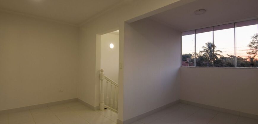 A0004 ALQUILO CASA EN BARRIO ITA ENRAMADA, ZONA AVDA. PERÓN