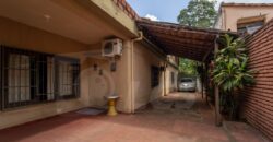 0262 CASA EN BARRIO SAN PABLO, A 1 CUADRA DEL SHOPPING MULTIPLAZA