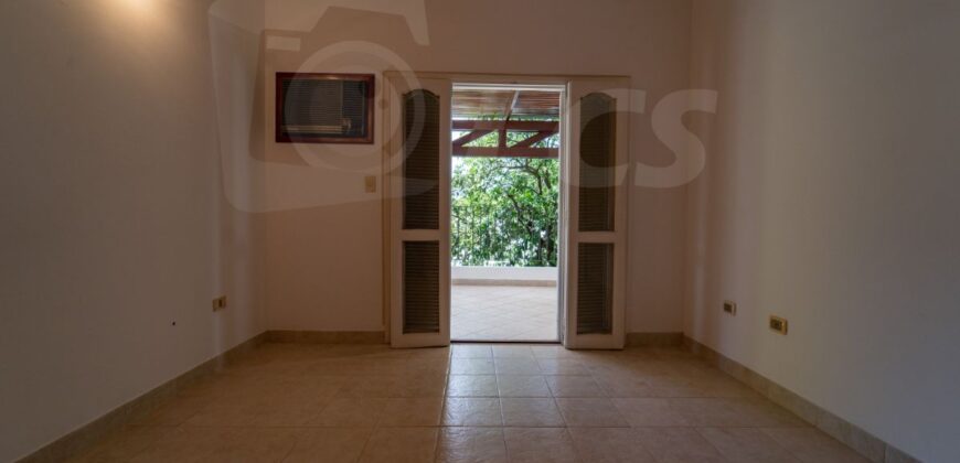 A0005 ALQUILO CASA EN BARRIO MCAL. ESTIGARRIBIA, ZONA AVDA. BOGGIANI