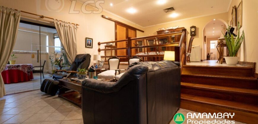 A0245 ALQUILO RESIDENCIA EN BARRIO MBURICAO, ZONA CLUB CENTENARIO
