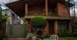 0262 CASA EN BARRIO SAN PABLO, A 1 CUADRA DEL SHOPPING MULTIPLAZA