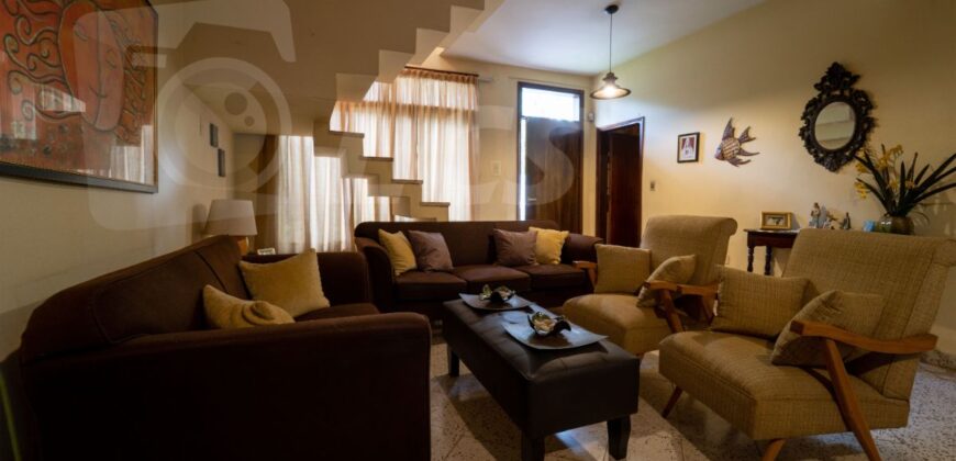 0262 CASA EN BARRIO SAN PABLO, A 1 CUADRA DEL SHOPPING MULTIPLAZA