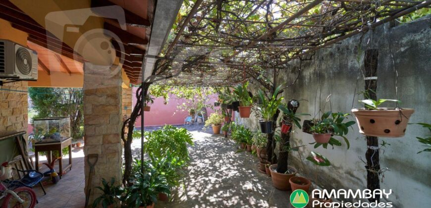0272 CASA EN LAMBARÉ, BARRIO CAÑADA SAN MIGUEL