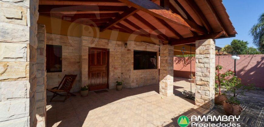0272 CASA EN LAMBARÉ, BARRIO CAÑADA SAN MIGUEL