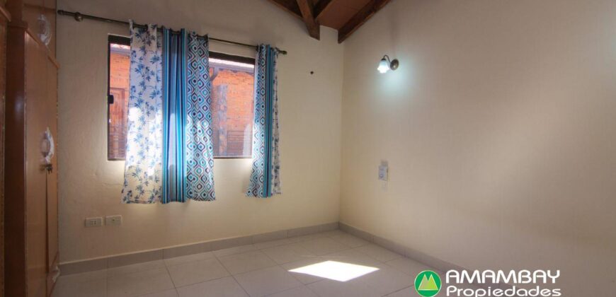 A0058 ALQUILO DÚPLEX EN BARRIO ITÁ ENRAMADA, ZONA AVDA. PERON