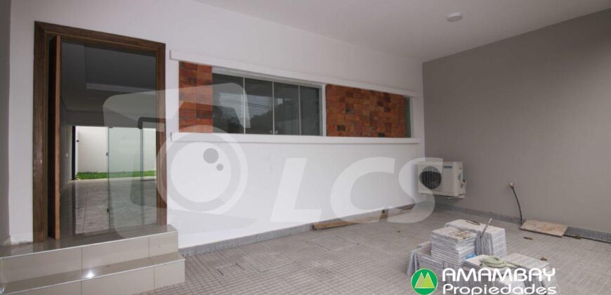 0762 DÚPLEX EN BARRIO SANTA LIBRADA, ZONA AVDA. PERÓN