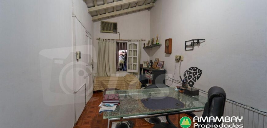 0163 CASA EN BARRIO VILLA MORRA, ZONA AVDA. RCA. ARGENTINA